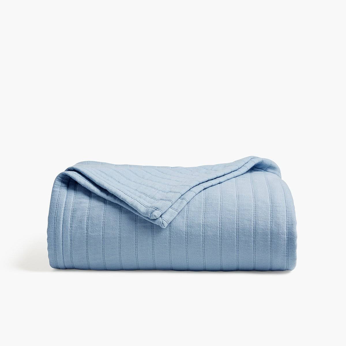 Organic Channel Stitch Matelasse Blanket in Celestial Blue, Size Full/Queen by Under The Canopy YH_GKQOZCKC