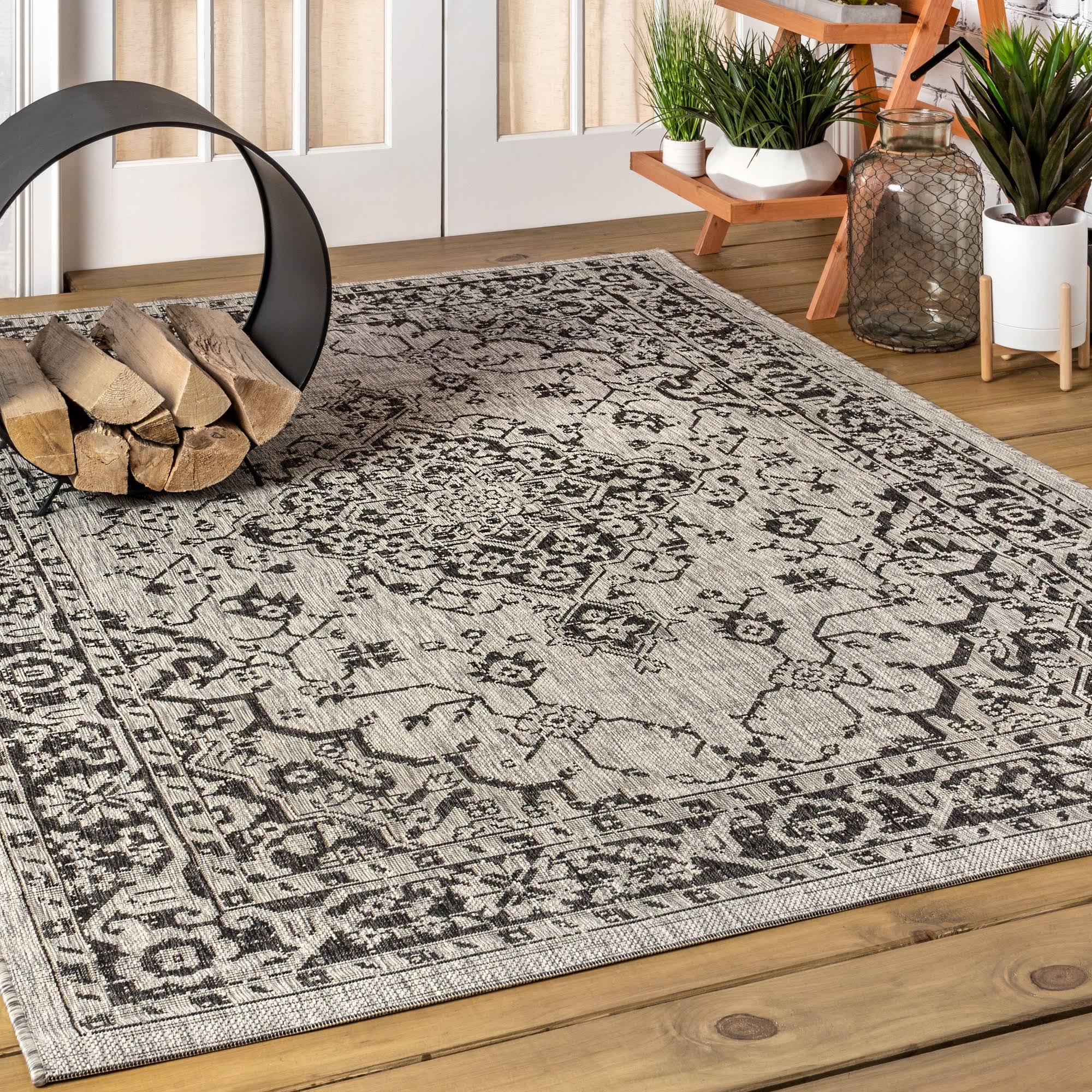 Jonathan Y Rozetta Gray/Black 9 ft. x 12 ft. Boho Medallion Textured Weave Indoor/Outdoor Area Rug EZ_SQ3A9RKX
