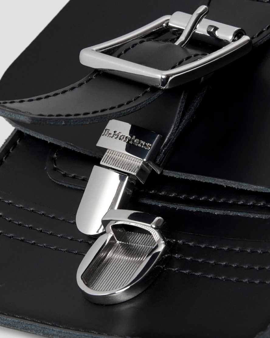 Dr. Martens, Leather Vertical Crossbody Bag In ND_LNTKSTOI